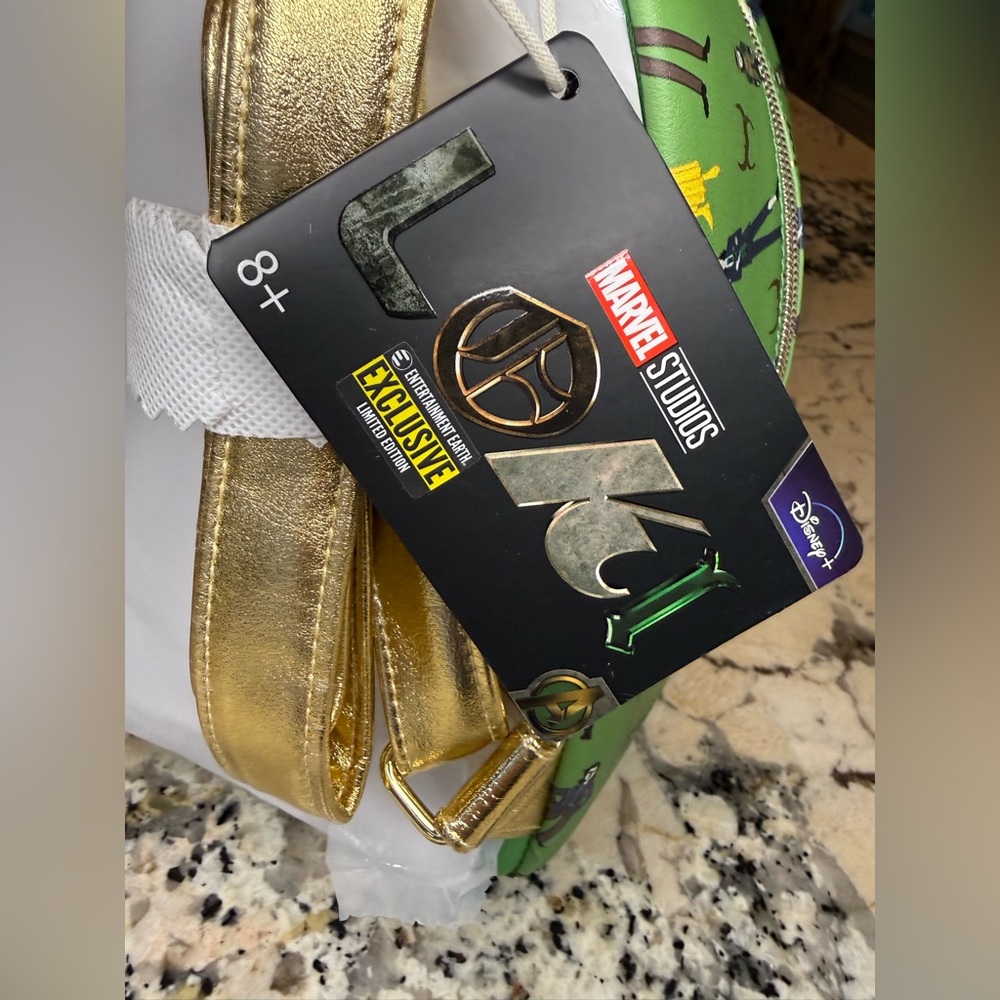NWT Loungefly Marvel Loki Variants EE Exclusive Mini Backpack - Picture 7 of 8